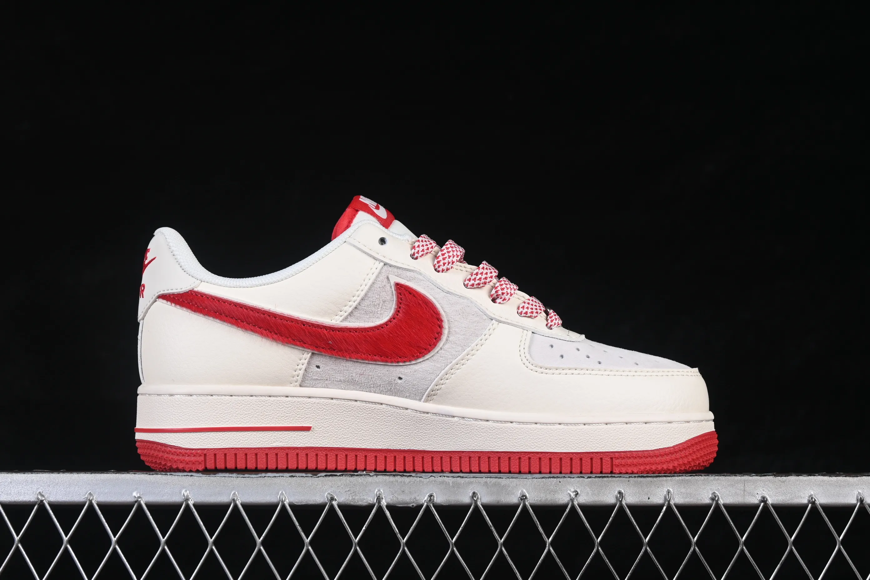 All Categories Nk Air Force 1 Air Force Series Nk Air Force 1 Low Air Force Low Nike Air Force 1'07 Low Beige Red Air Force One Low Casual Shoes HT5088-626